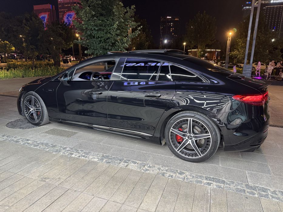 Mersedes eqe 53 amg 2023 dual motor