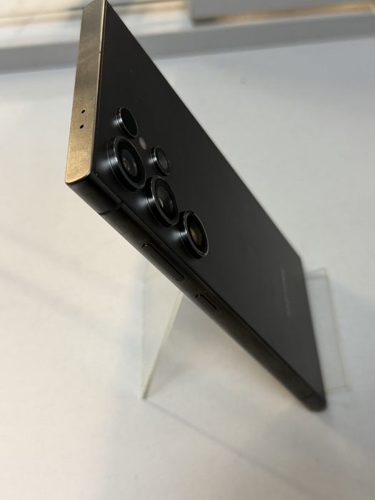 Samsung Galaxy S24 Ultra Titanium Black 256GB