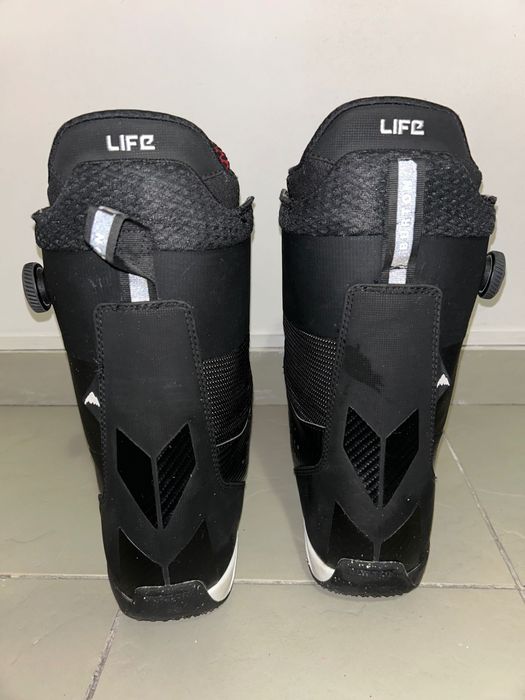 Booti snowboard Buton Ion 44