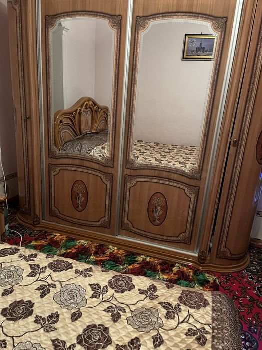 Спални гарнитур б/у