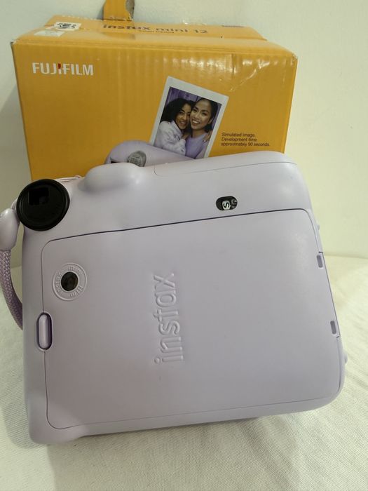 Фотокамера Instax mini 12