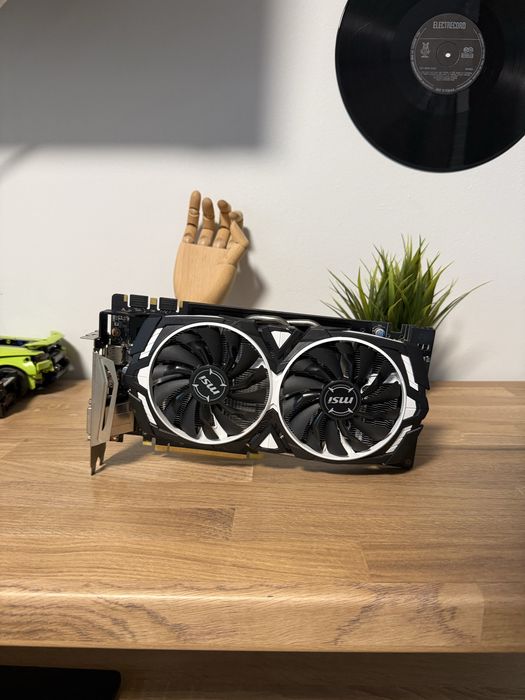 Placa Video GTX 1070 MSI Armor 8gb