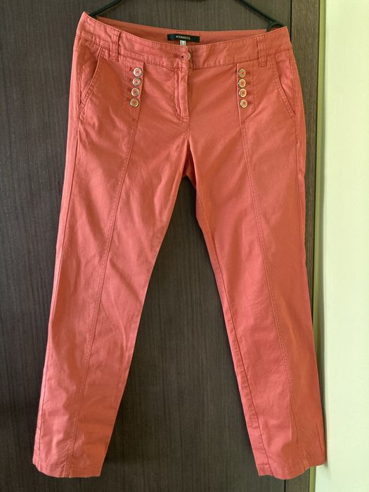 Дамски дрехи: панталони, дънки: Bobo zander/Ariston s; Kensol; H&M; ZARA; Dika)