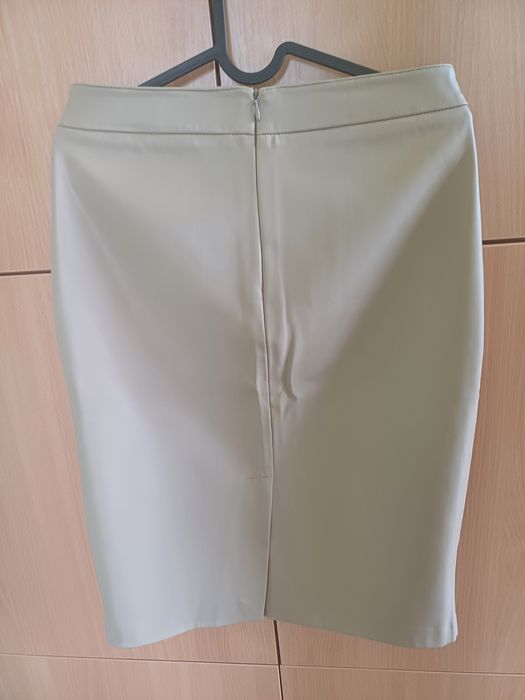 Кожена пола Mango