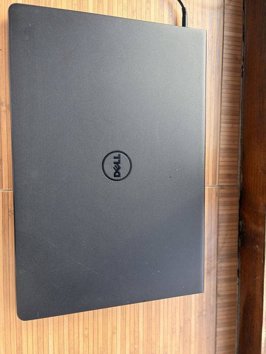 Laptop Dell Inspiron 15 (3567) - Ecran 15.6", Intel Pentium, Stare Bună