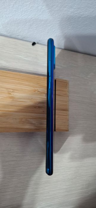 Vând Huawei p30 lite