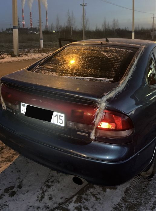 Продам машину мазду 626