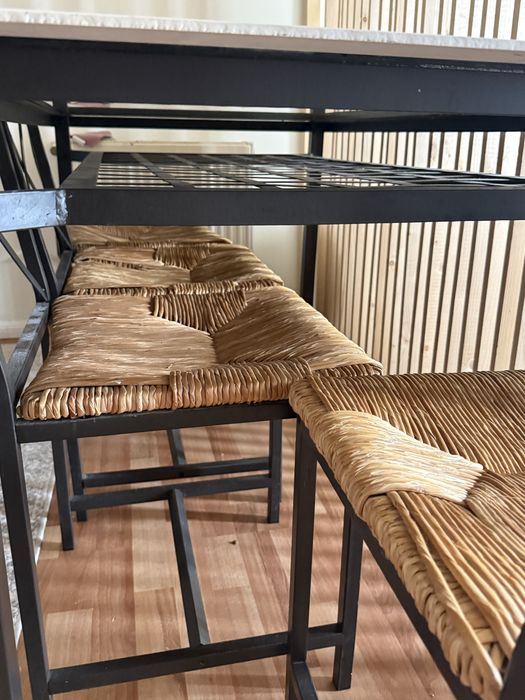 Masa terasa/ bucatarie