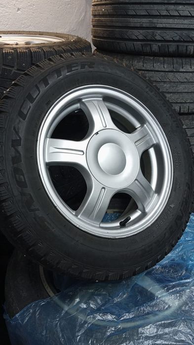 Диски с зимней резиной на ВАЗ