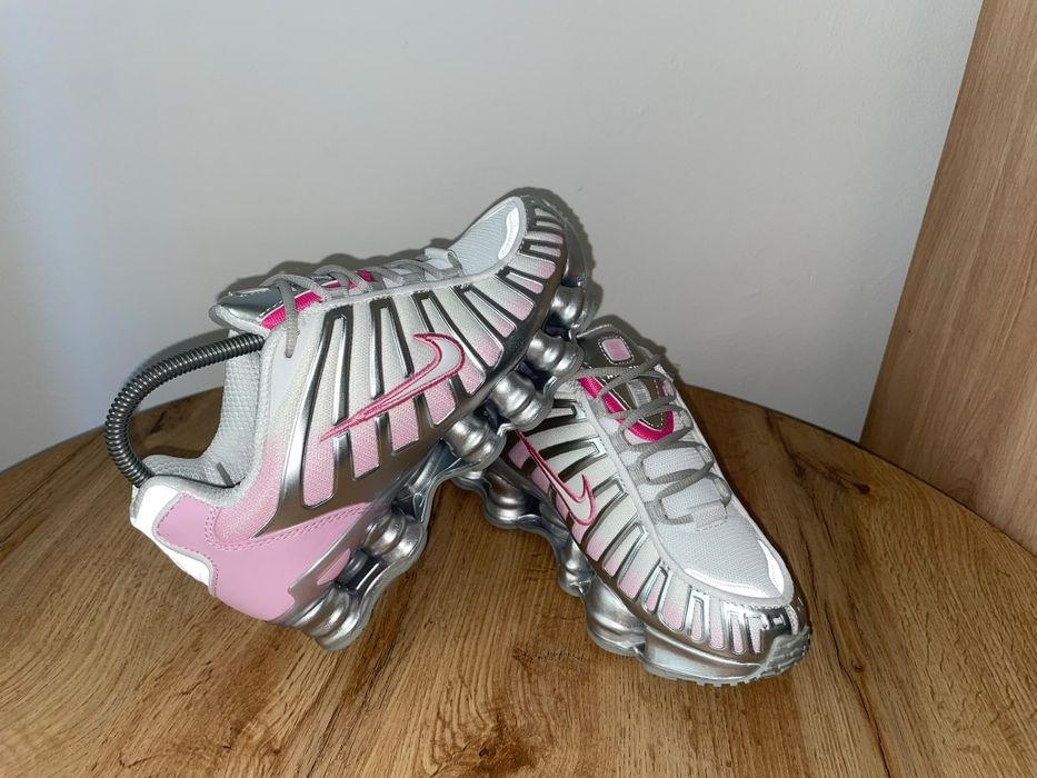 Incaltaminte NIKE Shox nr 37,5