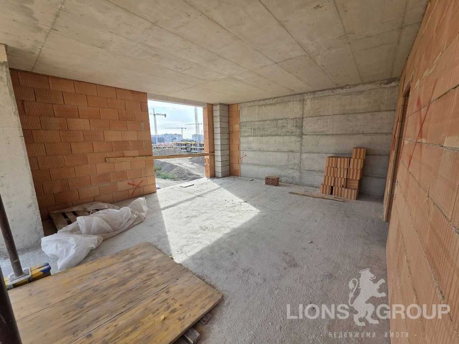 Продава се Тристаен апартамент в Варна, Владислав Варненчик - 110 кв.м за 1273 €/кв.м - Снимка #3