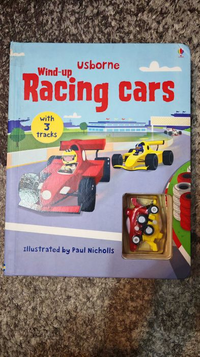 Carte copii - Wind up racing cars Usborne