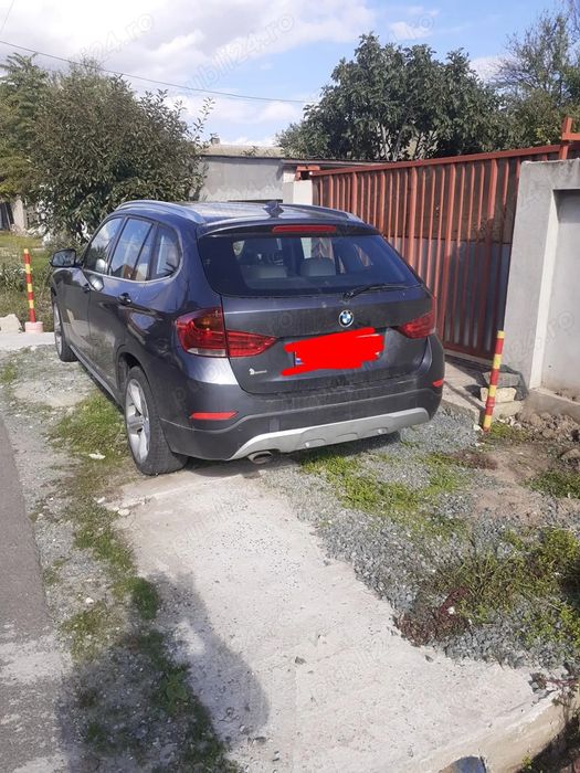 Vând / schimb BMW X1 2012
