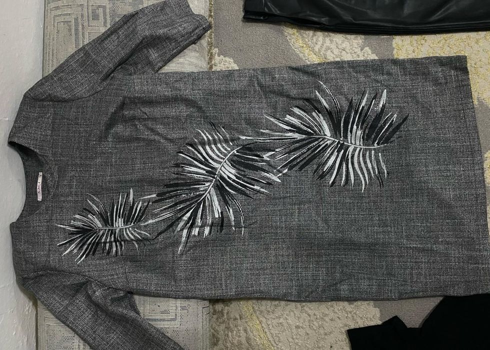 Продаётся одежда и Туфли