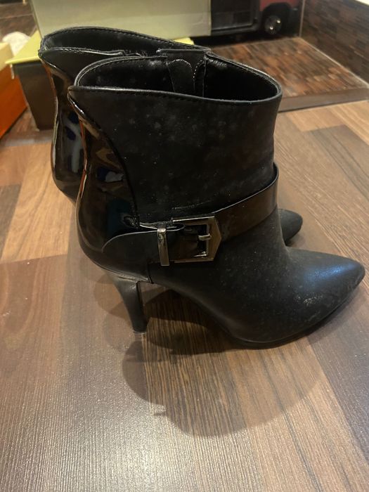 Botine de dama măr.35