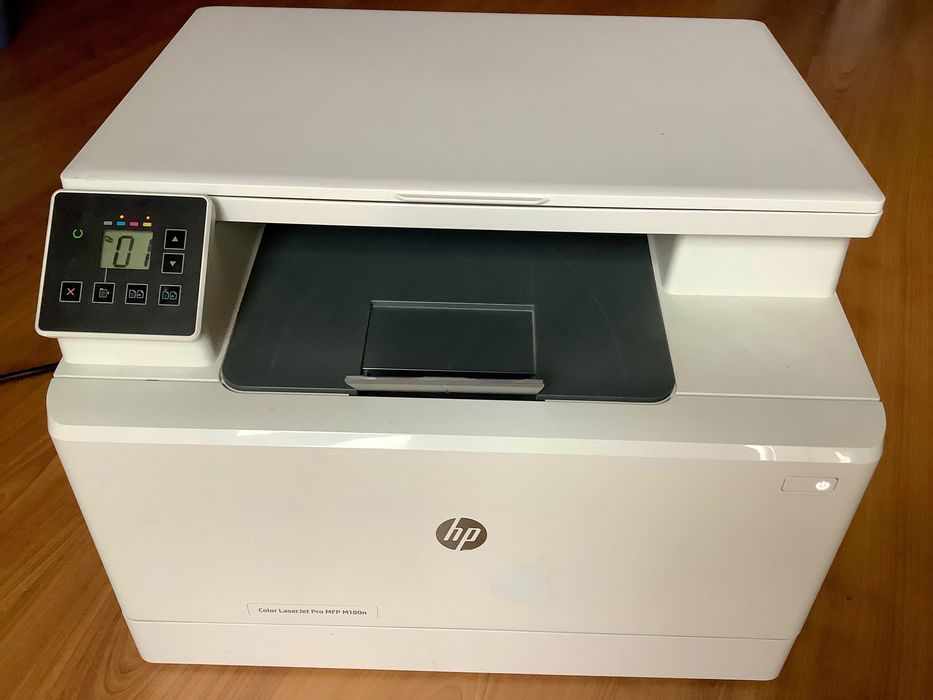Imprimantă multifuncțională HP Color LaserJet Pro MFP M180n