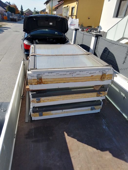 Ferestre mansarda 3 Bucati Fakro 
Dimensiunea
140x94