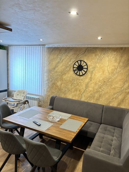 Кухненско обзавеждане със електроуреди