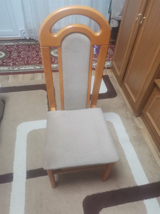 2 scaune lemn masiv noi