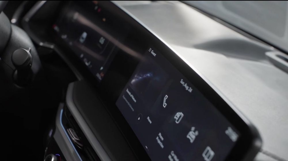 Kia Sorento 3.5 л. черный 13500 км пробег 2024 г.в. 7-местный фул