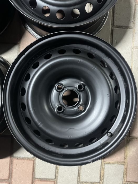 Продам диски на Рио Акцент