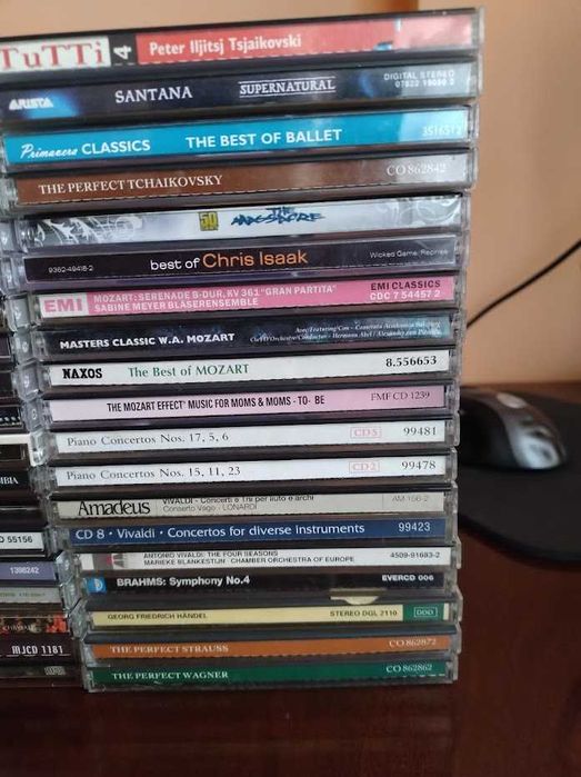 Vand casete audio si CD-uri
