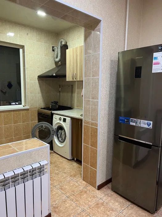 Продается 3-комнатная,центр,Карасу-6 — 2 балкона и 2 кладовки