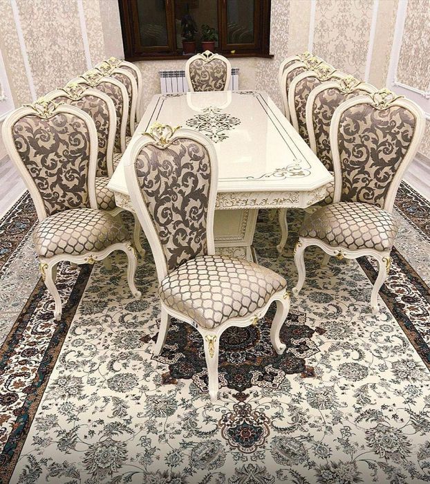 Продам Гостиный стол стулья. E‘’’