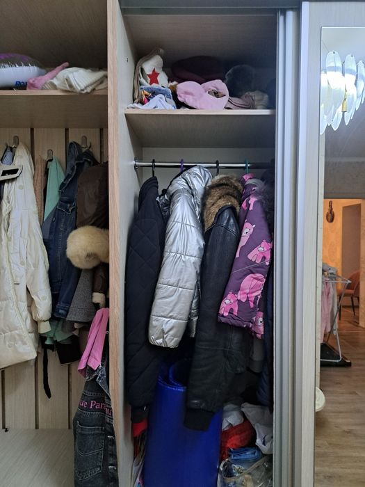 Продам шкаф для прихожей