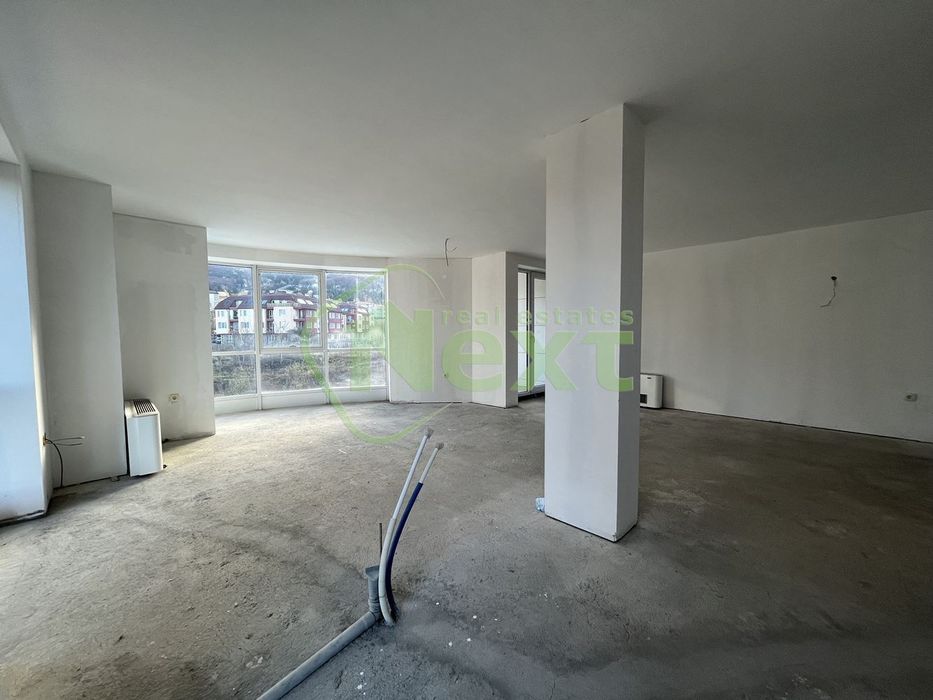 Продава се Четиристаен апартамент в София, м-т Гърдова глава - 149 кв.м за 2000 €/кв.м - Снимка #1