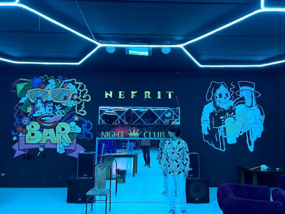 Rassom.  Художник