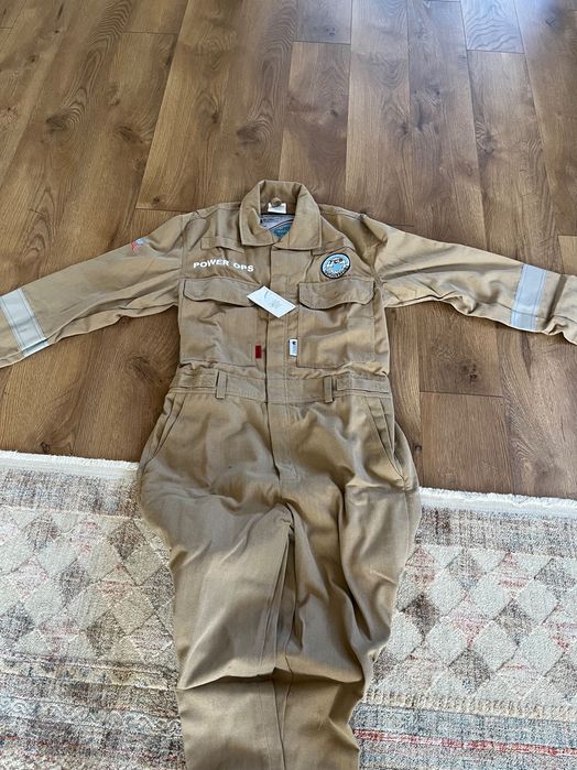 Комбинезон для электриков