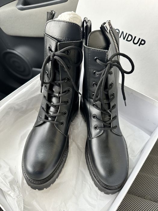 Dondup кожени боти, нови