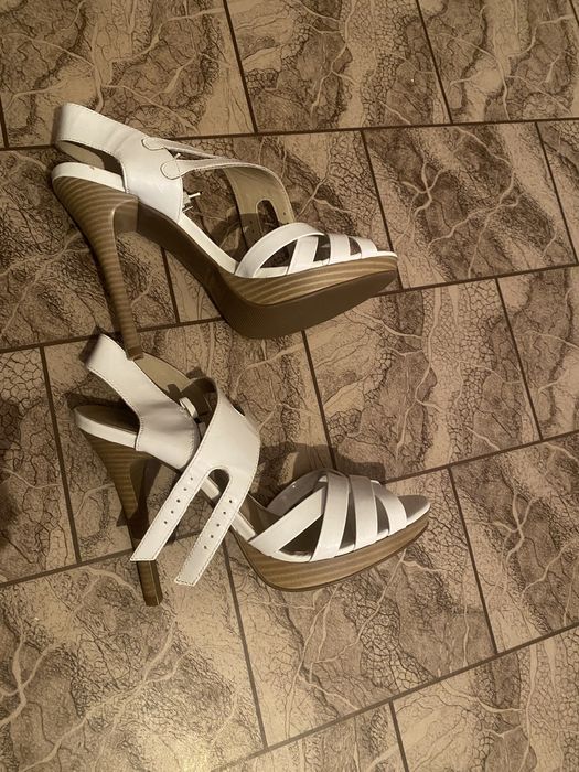 Босоножки, качестве супер