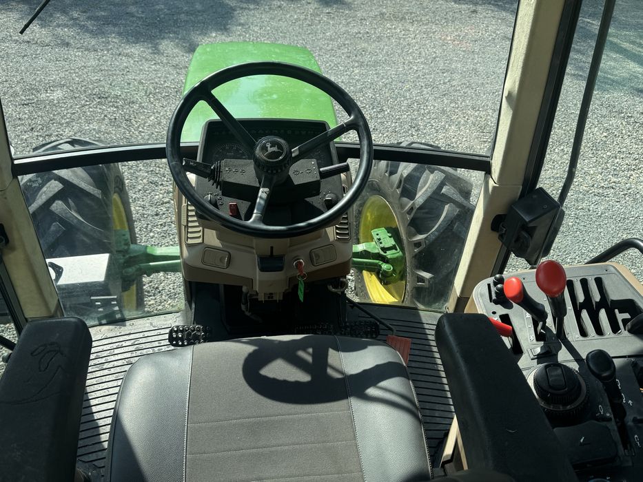 Tractor John Deere  100 cai  6400 (6100)4x4