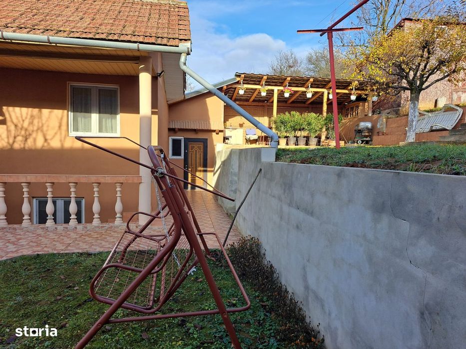 Casa Oncea P+M, 2 dormitoare, bucătărie, living, 2 băi, teren 1.306mp
