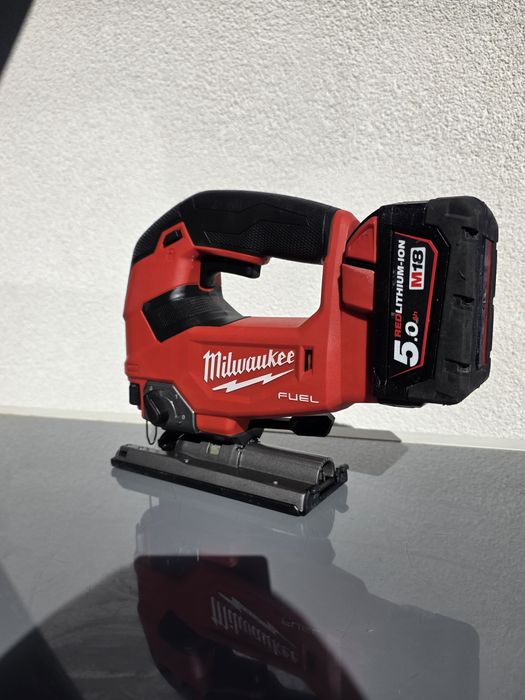 Fierastrau pendular Milwaukee M18 FJS cocoșat