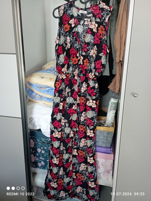 Продавам летен гащеризон.