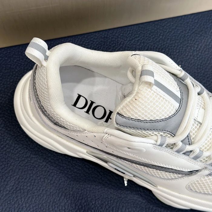 CD B22 White/Gray