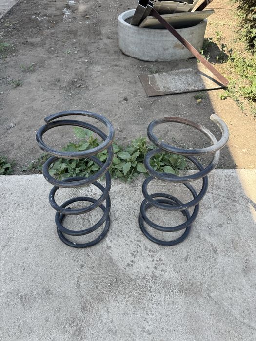 Пружины передние