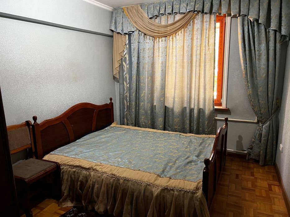 Ижарага 3 хонали уй