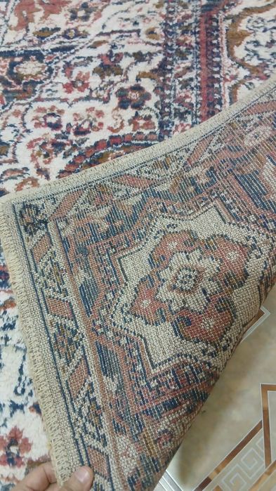 Продам 2 ковра за 10 тысяч