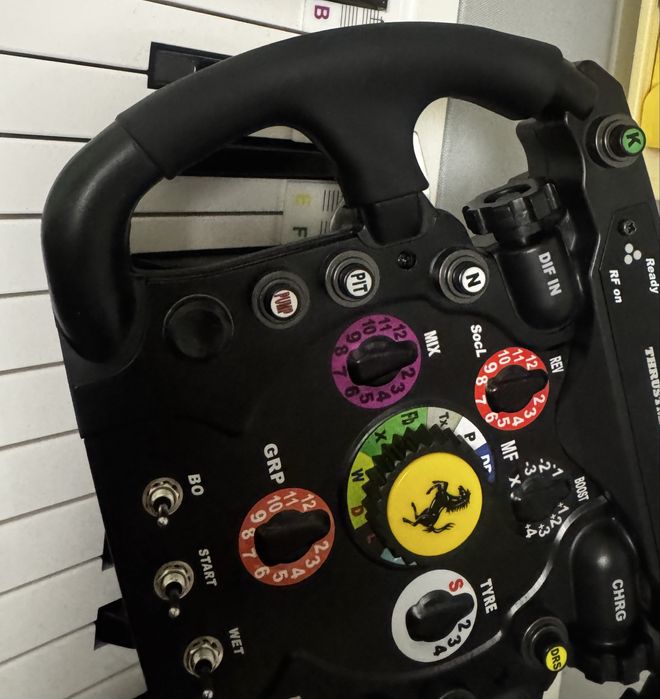 Thrustmaster f1 Wheel