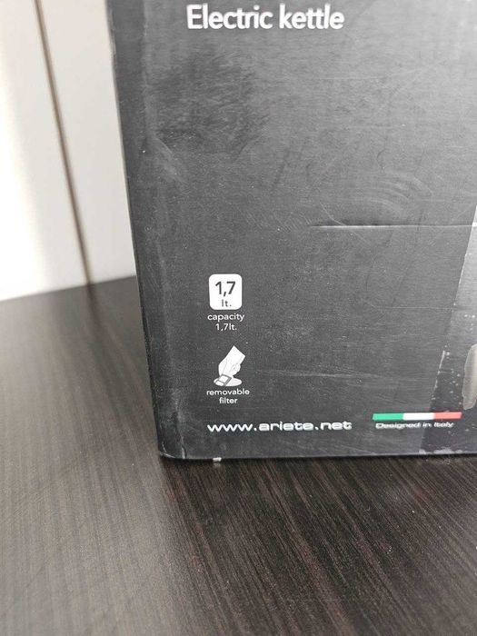Fierbător electric Ariete Classica 2864, 1,7 L, 2200 W - stare bună
