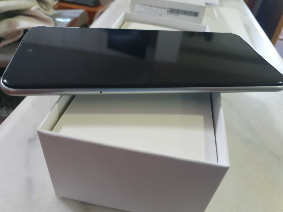 telefon Redmi Note 10 5G, full box,Sept.2023 128GB stocare,6GB RAM,Android 13