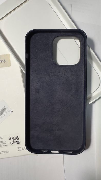 Чехлы айфон 14 Про Макс б/у