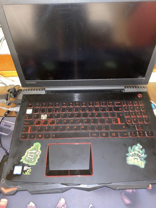 Vand laptop lenovo legion Y520