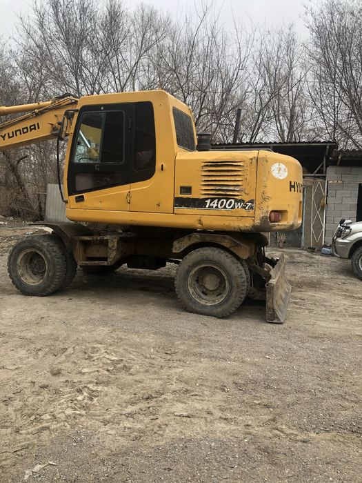 Экскаватор Hyundai 1400W