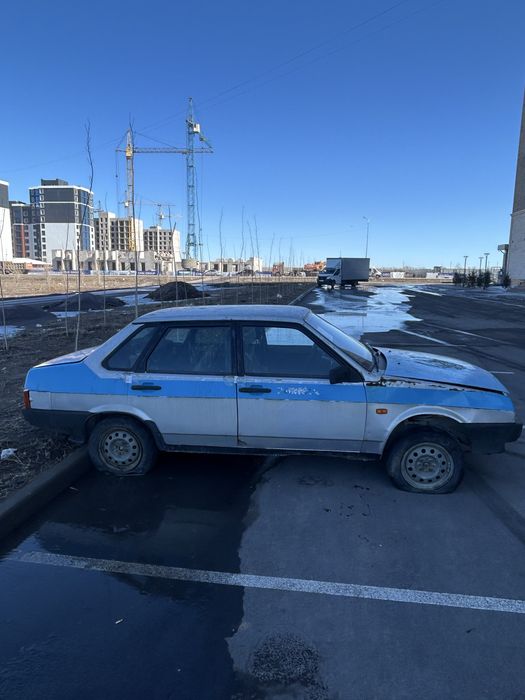 Продам ваз 21099