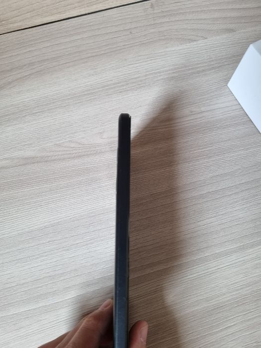 Продам смартфон Huawei nova 11i